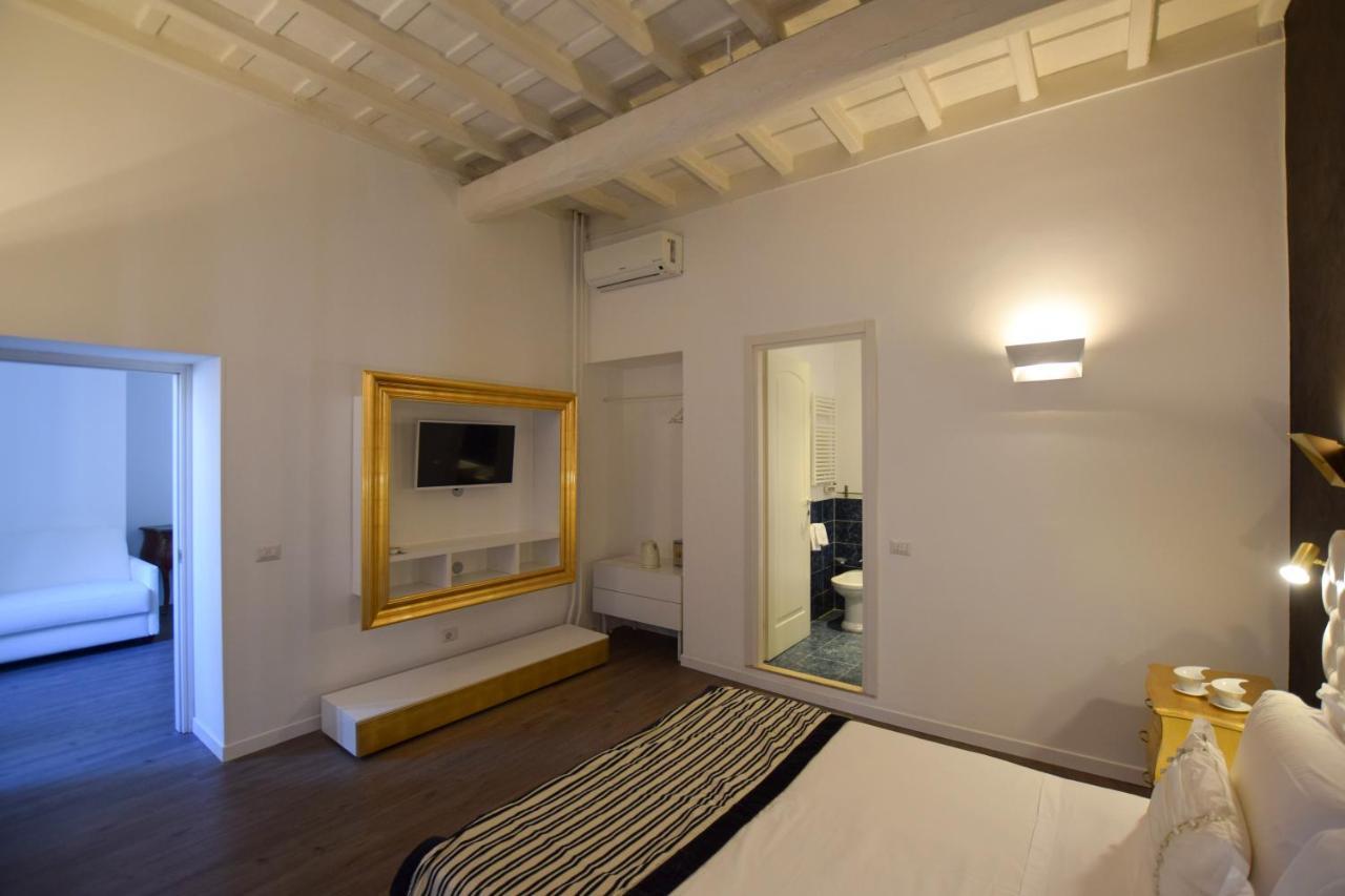 Navona Secret Stay Guest House โรม ภายนอก รูปภาพ