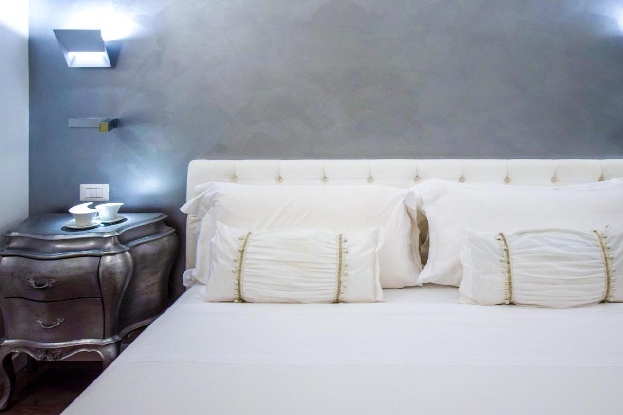 Navona Secret Stay Guest House โรม ภายนอก รูปภาพ