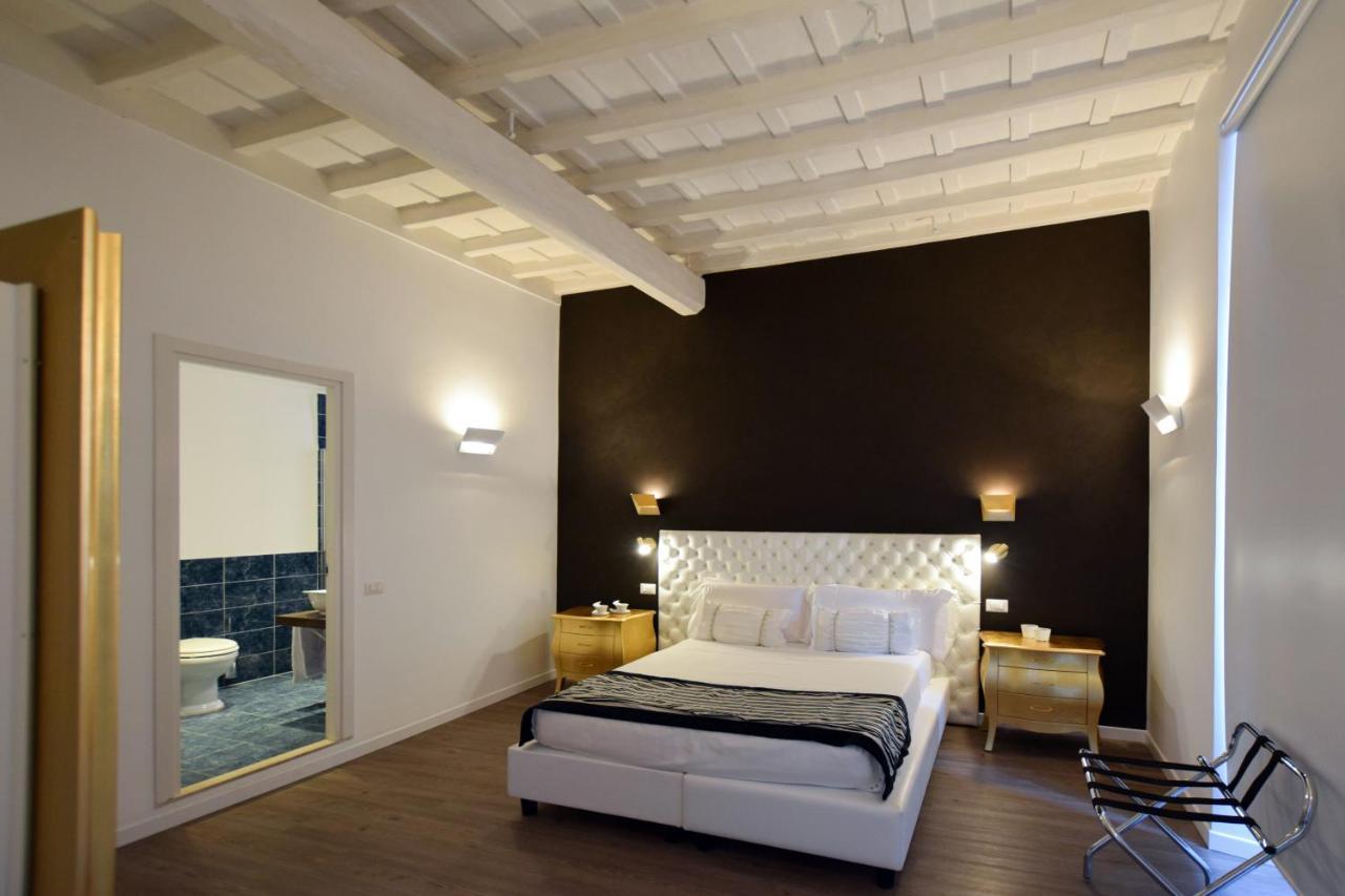 Navona Secret Stay Guest House โรม ภายนอก รูปภาพ