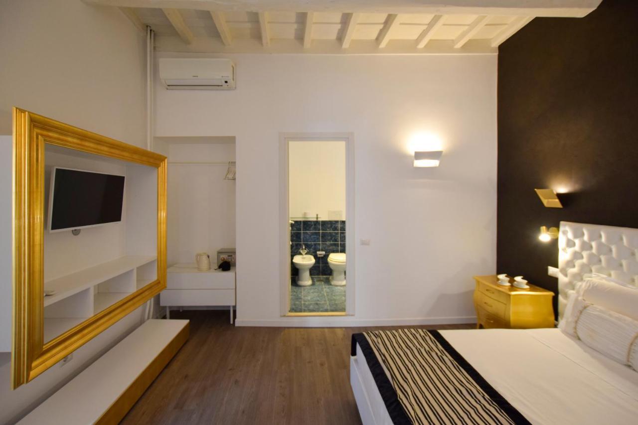 Navona Secret Stay Guest House โรม ภายนอก รูปภาพ