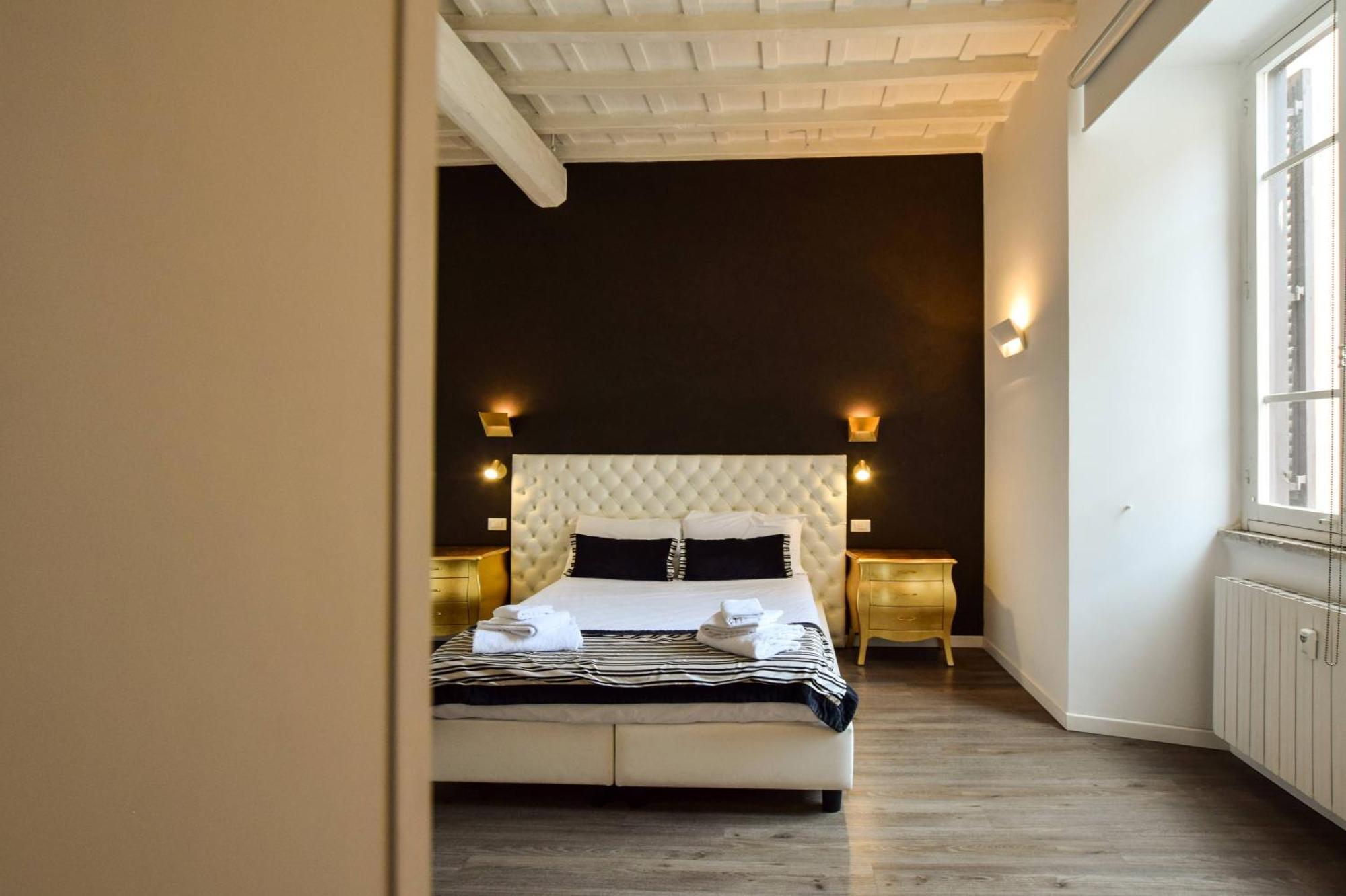 Navona Secret Stay Guest House โรม ภายนอก รูปภาพ